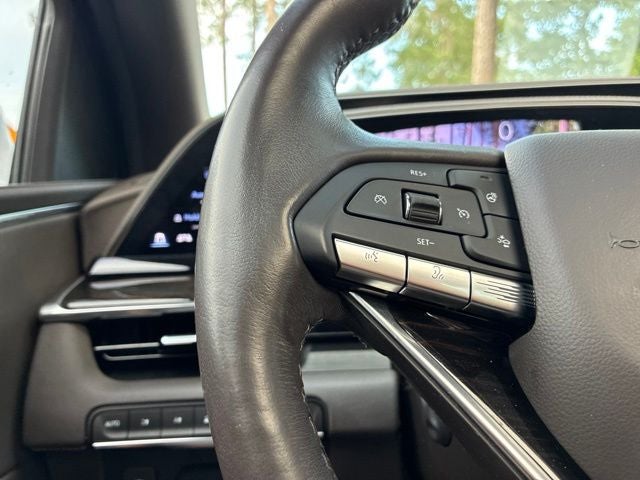 2022 Cadillac Escalade ESV Premium Luxury