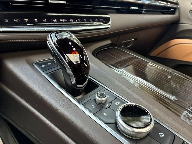 2022 Cadillac Escalade ESV Premium Luxury