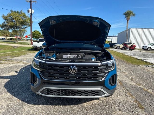 2025 Volkswagen Atlas Cross Sport 2.0T SE w/ Technology