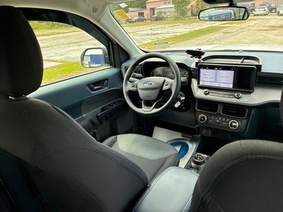 2022 Ford Maverick Base