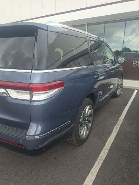 2023 Lincoln Navigator Reserve