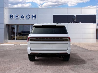 2027 Lincoln Navigator Reserve