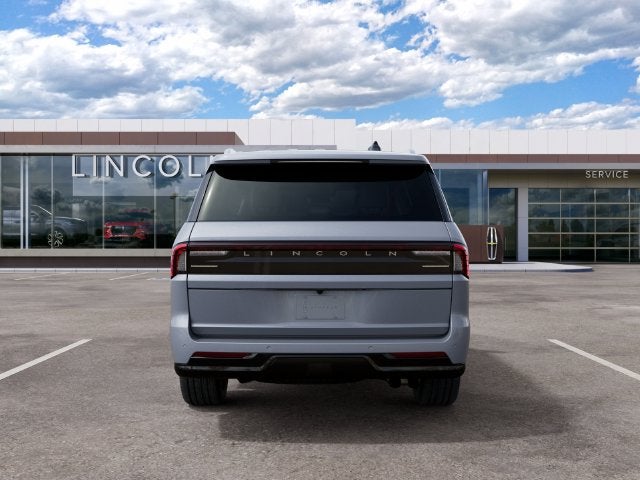 2027 Lincoln Navigator Reserve L
