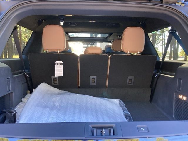 2025 Lincoln Navigator L Black Label