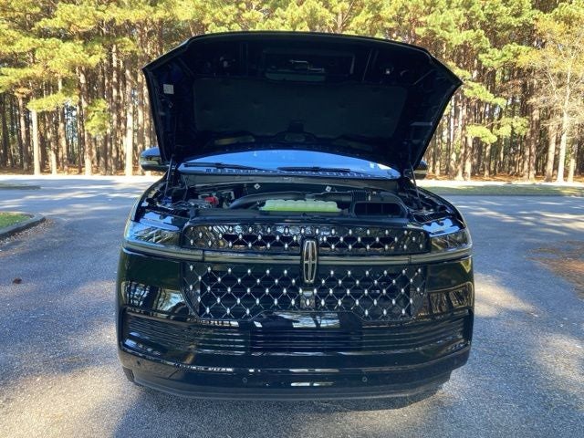 2025 Lincoln Navigator L Black Label