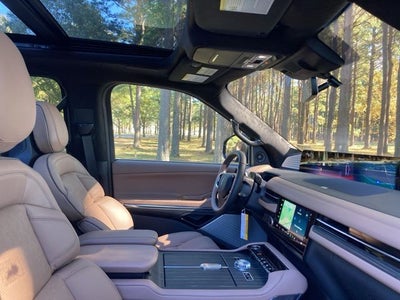 2025 Lincoln Navigator L Black Label