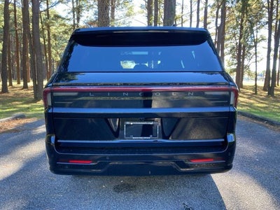 2025 Lincoln Navigator L Black Label
