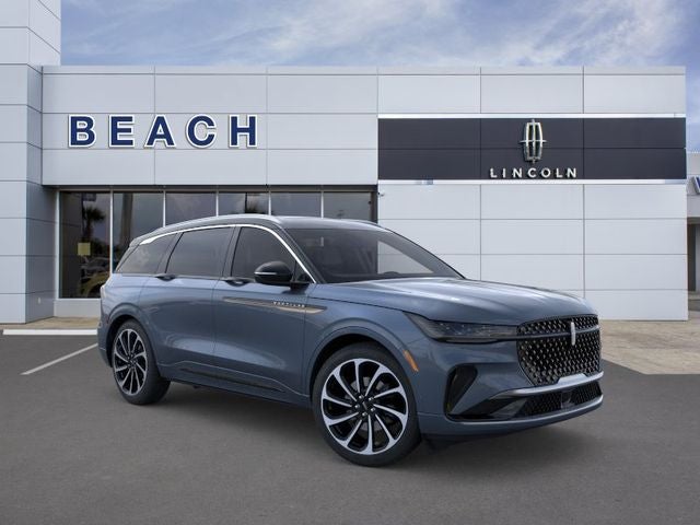 2026 Lincoln Nautilus Black Label AWD's photo
