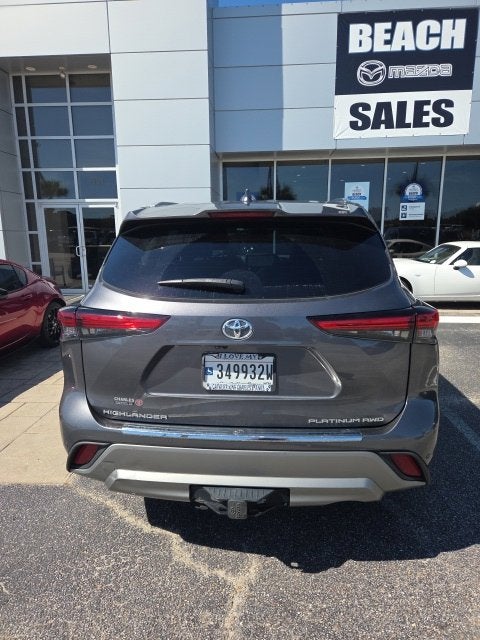 2023 Toyota Highlander Platinum