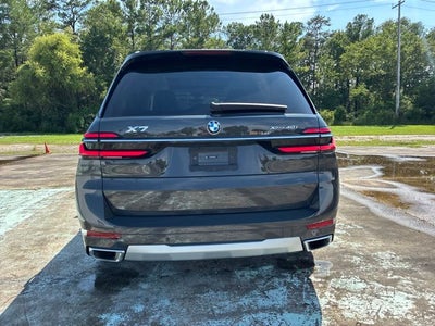 2024 BMW X7 xDrive40i