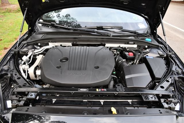 2024 Volvo S60 B5 Plus Black Edition