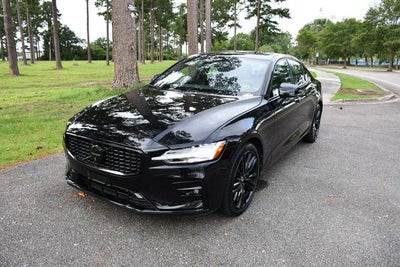 2024 Volvo S60 B5 Plus Black Edition
