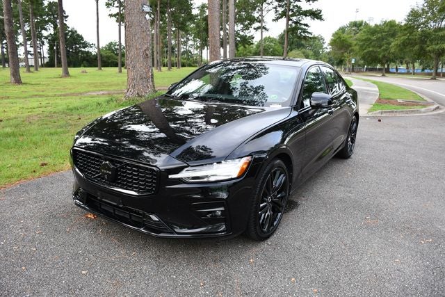 2024 Volvo S60 B5 Plus Black Edition