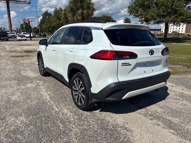 2022 Toyota Corolla Cross XLE