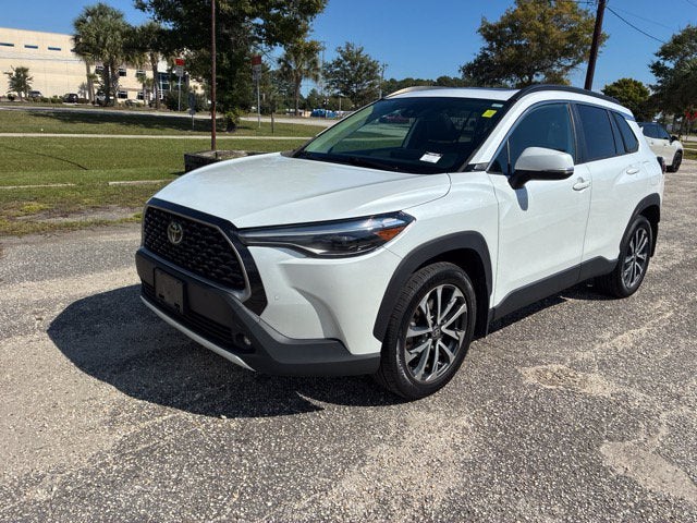 2022 Toyota Corolla Cross XLE