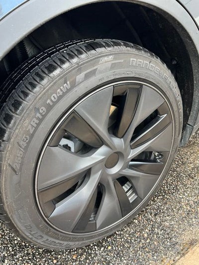 2025 Tesla Model Y Long Range