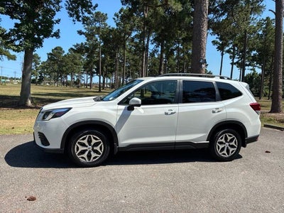 2023 Subaru Forester Premium