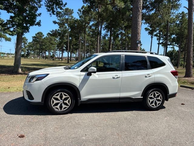 2023 Subaru Forester Premium