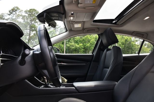 2025 Mazda MAZDA3 Preferred