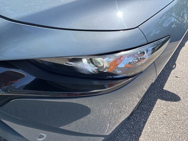 2022 Mazda MAZDA3 Carbon Edition