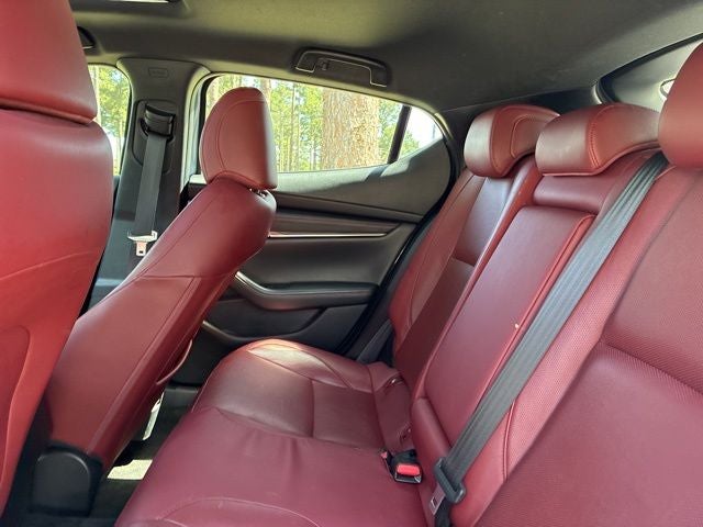2022 Mazda MAZDA3 Carbon Edition