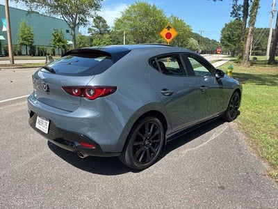 2022 Mazda MAZDA3 Carbon Edition
