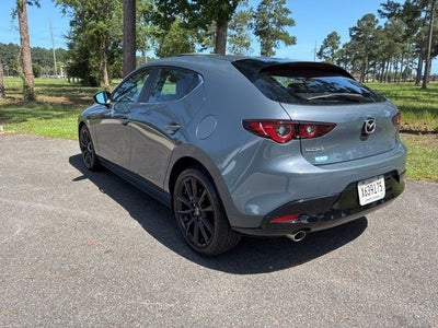 2022 Mazda MAZDA3 Carbon Edition