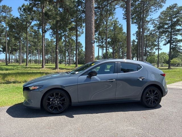 2022 Mazda MAZDA3 Carbon Edition