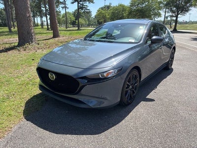 2022 Mazda MAZDA3 Carbon Edition