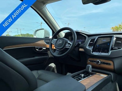 2025 Volvo XC90 B6 Plus 7-Seater