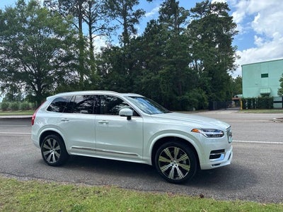 2024 Volvo XC90 B6 Ultimate Bright Theme 7-Seater
