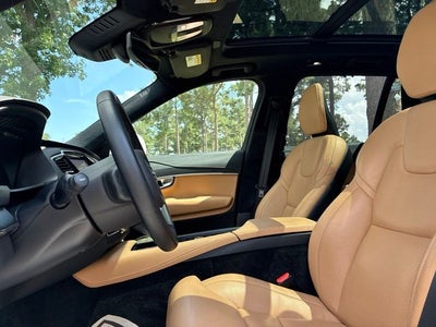 2024 Volvo XC90 B6 Ultimate Bright Theme 7-Seater