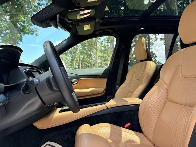 2024 Volvo XC90 B6 Ultimate Bright Theme 7-Seater