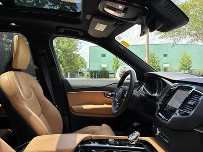 2024 Volvo XC90 B6 Ultimate Bright Theme 7-Seater