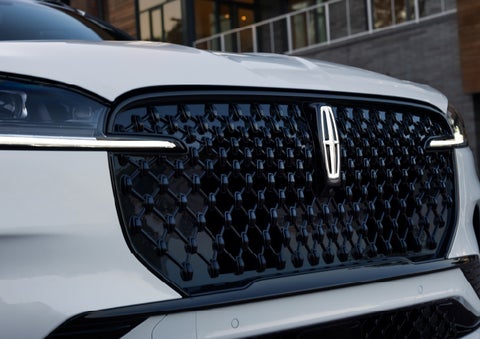 The front grille of a 2026 Lincoln Aviator® SUV is shown. | Beach Lincoln in Myrtle Beach SC
