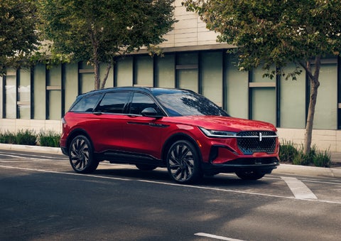 2026 Lincoln Nautilus® SUV with the available Jet Appearance Package and Hybrid transmission. | Beach Lincoln in Myrtle Beach SC