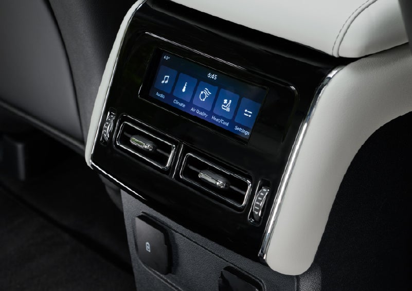 The second row touch screen displays audio and temperature control settings. | Beach Lincoln in Myrtle Beach SC